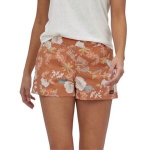 PATAGONIA Women’s Barely Baggies Shorts 2 1/2 inch Climb Hike Surf Toasted Peach